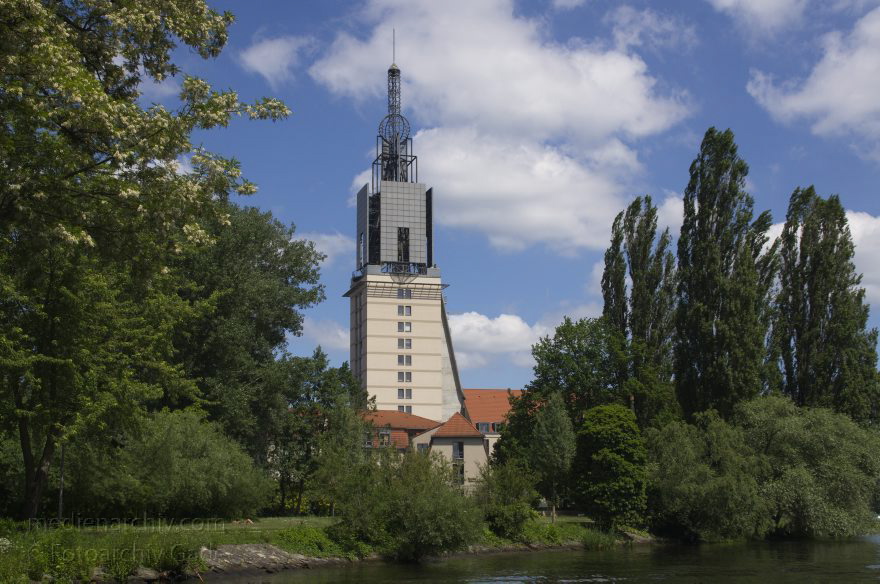 Potsdam. Fluss Havel. Seniorenwohnheim Residenz Heilig Geist
10. 6. 2013. Brandenburg. Potsdam. Fluss Havel. Altenwohnheim Residenz Heilig Geist.
Schlüsselwörter: Brandenburg;Deutschland;Germany;Heilig Geist Turm;2013;Potsdam