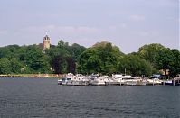 Dateiname=Brandenburg-Potsdam-Tiefer-See-199505-517.jpg
Dateigröße=190KB
Abmessungen: 880x577
hinzugefügt am: 02. Januar 2016 Brandenburg-Potsdam-Tiefer-See-199505-517.jpg