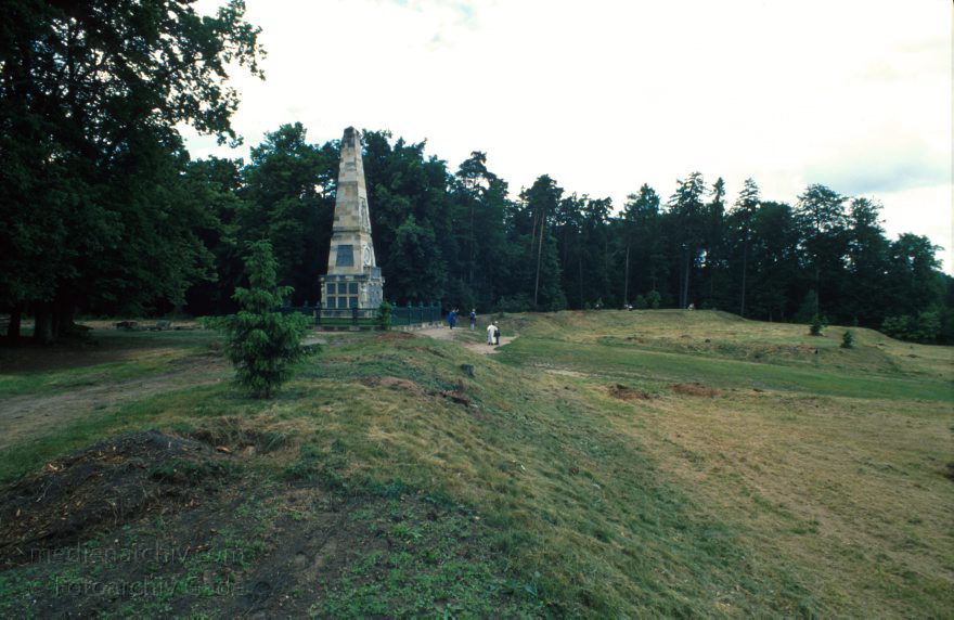Brandenburg. Rheinsberg. Schlosspark
Juni 1994. Deutschland. Brandenburg. Rheinsberg
Schlüsselwörter: Deutschland;Germany;Rheinsberg;1994;Brandenburg;Schlosspark