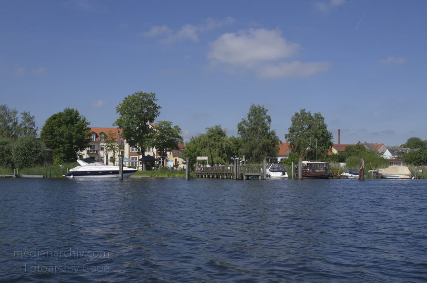 Brandenburg. Werder an der Havel
10. 6. 2013. Brandenburg. Werder. Fluss Havel
Schlüsselwörter: Brandenburg;Deutschland;Fluss;Germany;Havel;2013;Werder