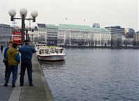 Dateiname=Hamburg-Alster-199204-24.jpg
Dateigröße=207KB
Abmessungen: 880x642
hinzugefügt am: 02. Januar 2016 Hamburg-Alster-199204-24.jpg