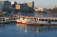 Dateiname=Hamburg-Alster-199612-046.jpg
Dateigröße=209KB
Abmessungen: 880x571
hinzugefügt am: 02. Januar 2016 Hamburg-Alster-199612-046.jpg