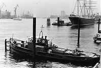 Hamburg-Hafen-198801-08.jpg