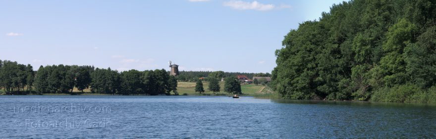 Feldberger Seenlandschaft. Dreetzsee
Stitched Panorama
Schlüsselwörter: Dreetzsee;Feldberger Seenlandschaft;Germany;Deutschland;Mecklenburg-Vorpommern