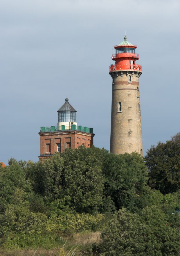 Insel Rügen. Kap Arcona. Leuchtturm
26. 9. 2009. Mecklenburg-Vorpommern. Insel Rügen. Kap Arcona. Leuchtturm.
Schlüsselwörter: Deutschland;Germany;Insel;Kap Arcona;Leuchtturm;Mecklenburg-Vorpommern;Mecklenburg-Western Pomerania;Meckpom;Meckpomm;Mekelnborg-Vörpommern;2009;Rügen
