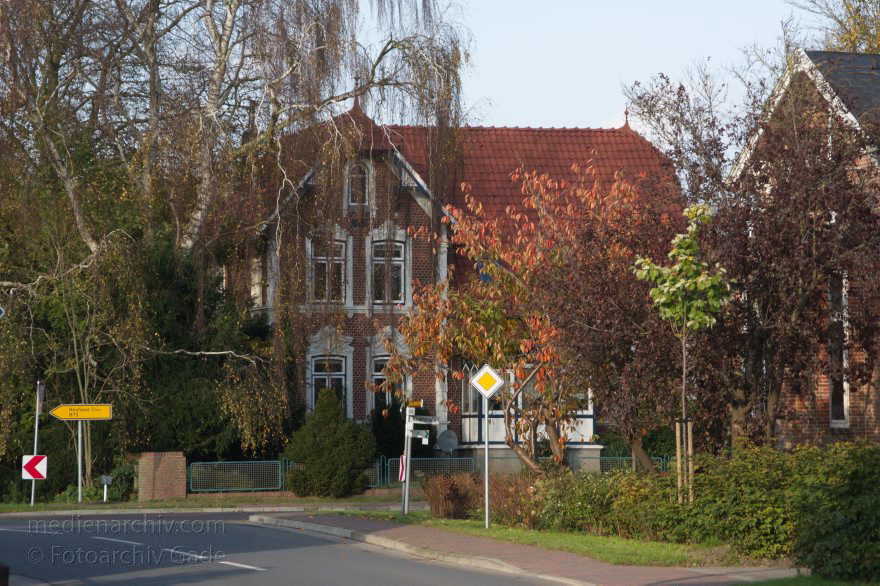 Geversdorf. Plattdeutsch Geversdörp
8. 11. 2014. Niedersachsen. Geversdorf. Plattdeutsch Geversdörp
Schlüsselwörter: 2014;Geversdorf;Niedersachsen