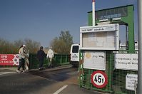 Niedersachsen-Wischhafen-Faehre-20130502-167.jpg