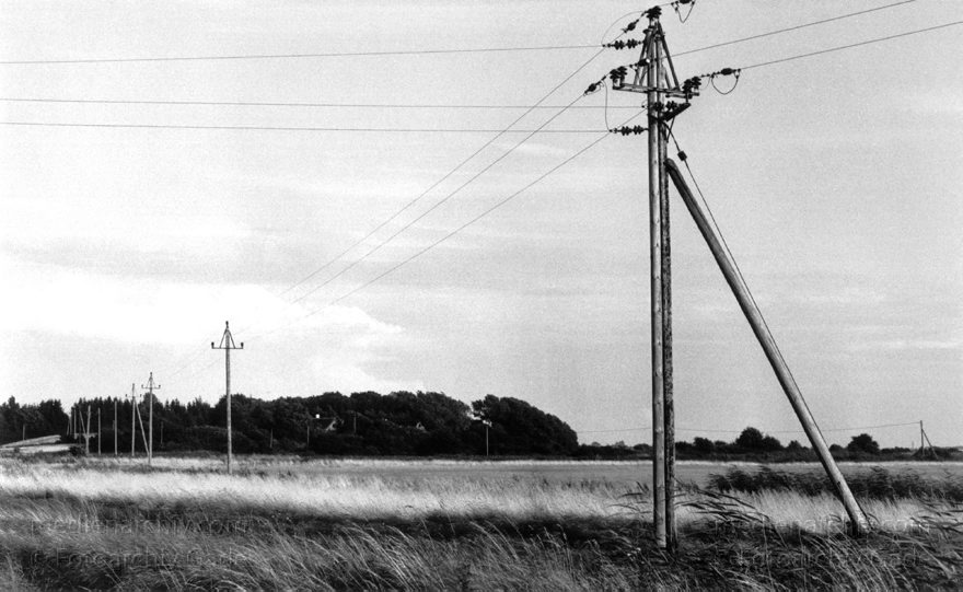 1988. Insel Mön. Dänemark. Strommasten
August 1988. Insel Mön. Dänemark. Strommasten
Schlüsselwörter: 1988;Dänemark;Insel;Mön;Stromleitung;Strommast