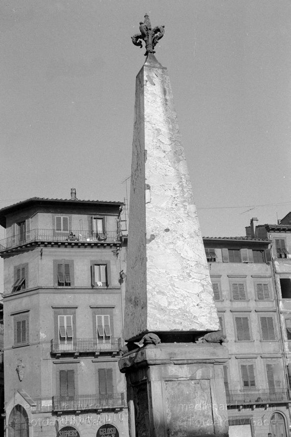 1950er. Italien. Toskana. Florenz
1950er. Italien. Toskana. Florenz. Italia. Toscana. Firenze. Italy. Tuscany. Florence
Schlüsselwörter: 1950er;Firenze;Florence;Florenz;Italia;Italien;Italy;Toscana;Toskana;Tuscany