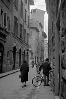 Dateiname=Italy-Florenz-1950er-128.jpg
Dateigröße=158KB
Abmessungen: 586x880
hinzugefügt am: 05. Januar 2016 Italy-Florenz-1950er-128.jpg
