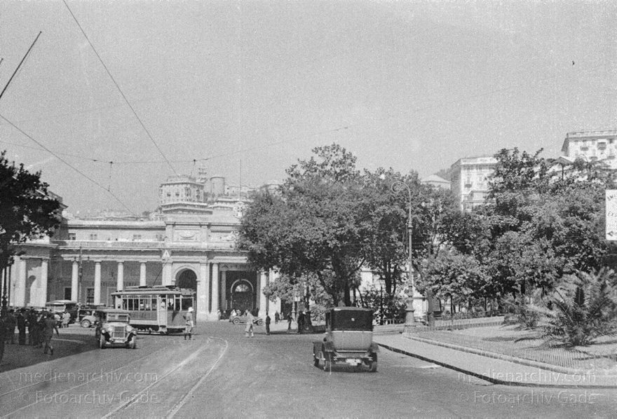 1931. Italien. Ligurien
1931. Italien. Ligurien
Schlüsselwörter: 1931;Italia;Italien;Italy;Ligurien