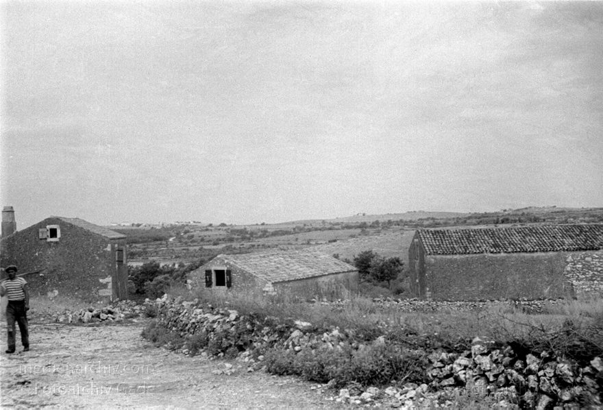 Italien. Grado und Aquileia
Italien. Grado und Aquileia - Italy. Italia. Grado e Aquileia
Schlüsselwörter: Aquileia;Grado e Aquileia;Grado-Aquilya;Istrien;Italia;Italien;Italy;Kroatien