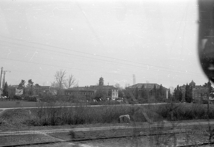 1950er. Italien. Provinz: Görz Region: Friaul-Julisch Venetien. Grado.
1950er. Italien. Provinz: Görz Region: Friaul-Julisch Venetien. Grado.
Schlüsselwörter: 1950er;Friaul-Julisch Venetien;Friuli-Venezia Giulia;Gorizia;Grado;Görz;Italia;Italien;Italy