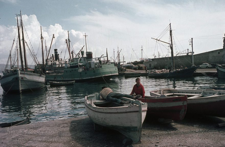 um 1960. Italien. Bacoli
um 1960. Italien. Provinz Neapel. Region Kampanien. Bacoli. -  Italy. Naples -  Italia. Campania. Napoli
Schlüsselwörter: 1960;Bacoli;Boote;Campania;Italia;Italien;Italy;Kampanien;Mittelmeer;Schiffe