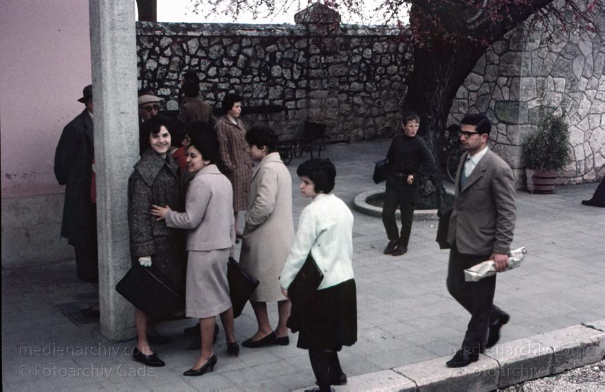 um 1960. Italien. Bari
um 1960. Italien. Apulien Bari
Schlüsselwörter: 1960;Apulien;Bari;Italia;Italien;Italy