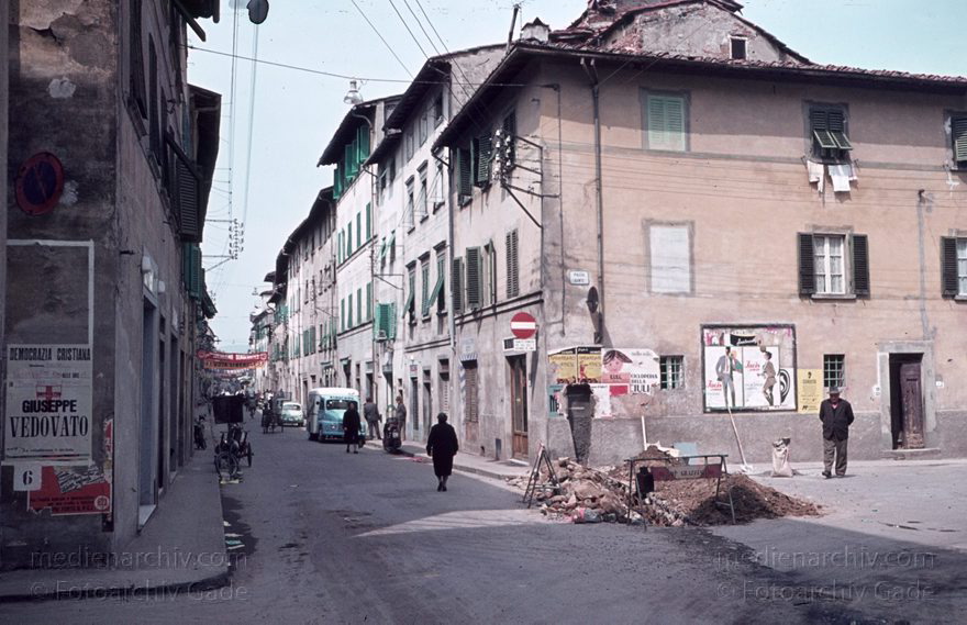 um 1960. Italien. Toskana. Florenz
um 1960. Italien. Toskana. Florenz. Italia. Toscana. Firenze. Italy. Tuscany. Florence
Schlüsselwörter: 1960;Firenze;Florence;Florenz;Italia;Italien;Italy;Toscana;Toskana;Tuscany