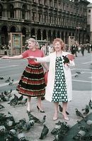 Dateiname=Italy-Mailand-1959-53.jpg
Dateigröße=221KB
Abmessungen: 576x880
hinzugefügt am: 05. Januar 2016 Italy-Mailand-1959-53.jpg