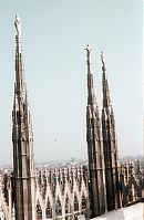 Italy-MailandDom-1959-71.jpg