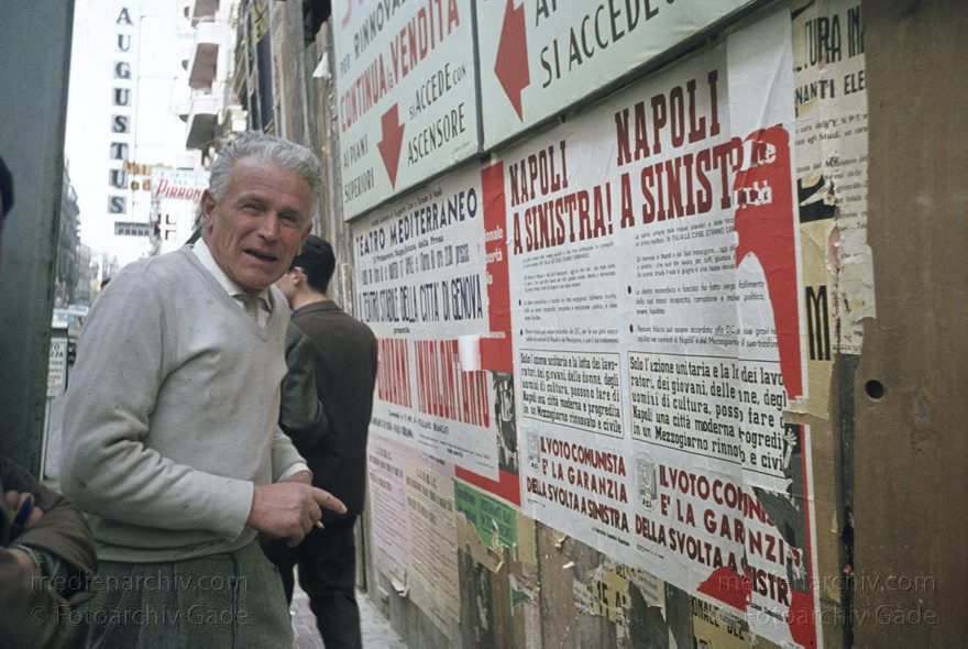 1955. Italien. Neapel. -  Italy. Naples -  Italia. Napoli
1955. Italien. Provinz Neapel. Region Kampanien. Neapel. -  Italy. Naples -  Italia. Campania. Napoli
Schlüsselwörter: 1955;Campania;Italia;Italien;Italy;Kampanien;Naples;Napoli;Neapel