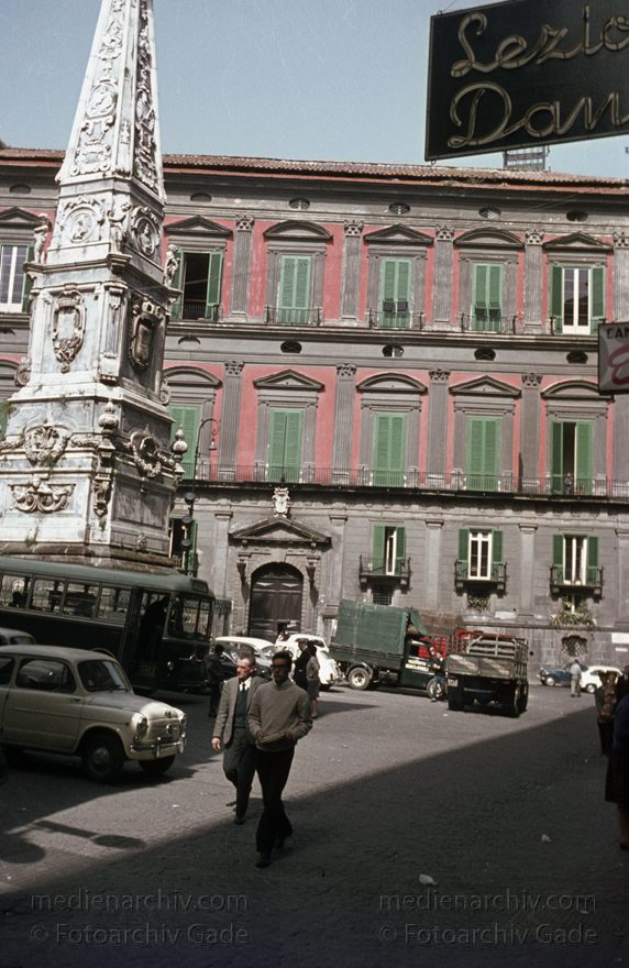 1955. Italien. Neapel. -  Italy. Naples -  Italia. Napoli
1955. Italien. Provinz Neapel. Region Kampanien. Neapel. -  Italy. Naples -  Italia. Campania. Napoli
Schlüsselwörter: 1955;Campania;Italia;Italien;Italy;Kampanien;Naples;Napoli;Neapel