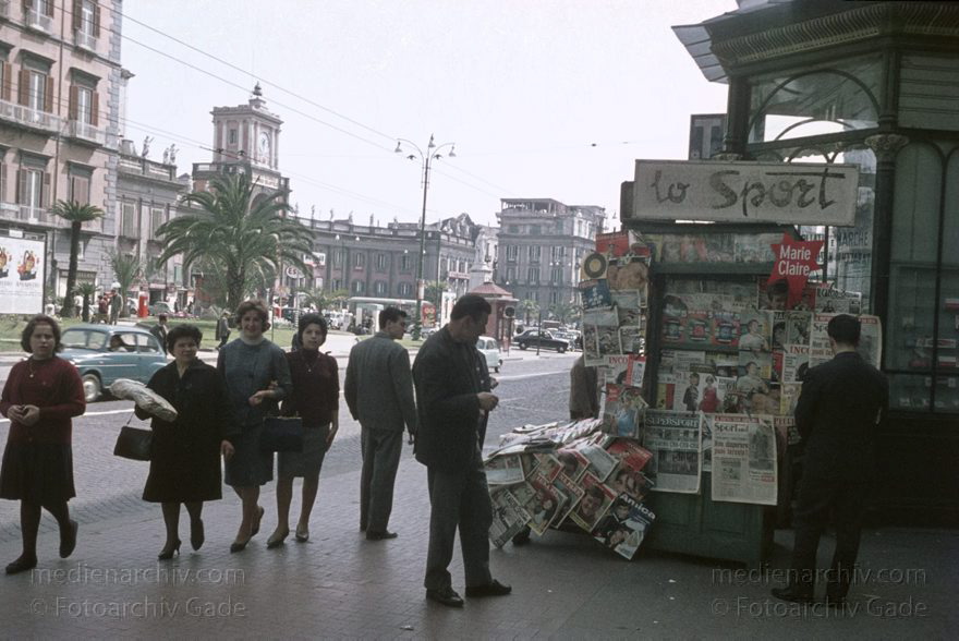 1955. Italien. Neapel. -  Italy. Naples -  Italia. Napoli
1955. Italien. Provinz Neapel. Region Kampanien. Neapel. -  Italy. Naples -  Italia. Campania. Napoli
Schlüsselwörter: 1955;Campania;Italia;Italien;Italy;Kampanien;Naples;Napoli;Neapel