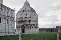 Italy-Pisa-1968-009.jpg