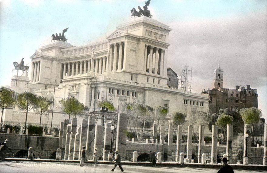 1933. Italien. Latium. Rom
1933. Italien. Latium. Rom. -  Italy. Lazio. Rome  - Italia. Lazio. Roma.  Koloriertes Schwarzweissdia.
Schlüsselwörter: 1933;Italia;Italien;Italy;Latium;Lazio;Rom;Roma