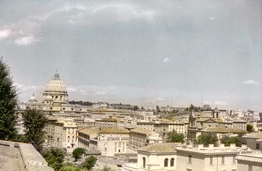 1933. Italien. Latium. Rom
1933. Italien. Latium. Rom. -  Italy. Lazio. Rome  - Italia. Lazio. Roma.  Koloriertes Schwarzweissdia.
Schlüsselwörter: 1933;Italia;Italien;Italy;Latium;Lazio;Rom;Roma