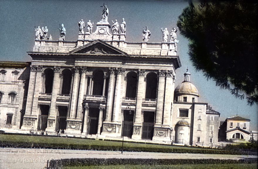 1933. Italien. Latium. Rom
1933. Italien. Latium. Rom. -  Italy. Lazio. Rome  - Italia. Lazio. Roma.  Koloriertes Schwarzweissdia.
Schlüsselwörter: 1933;Italia;Italien;Italy;Latium;Lazio;Rom;Roma
