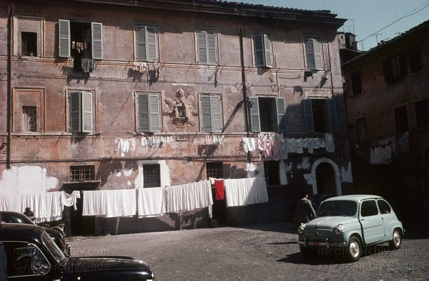 1960er. Italien. Latium. Rom
1960er. Italien. Latium. Rom. -  Italy. Lazio. Rome  - Italia. Lazio. Roma
Schlüsselwörter: 1960er;Italia;Italien;Italy;Latium;Lazio;Rom;Roma