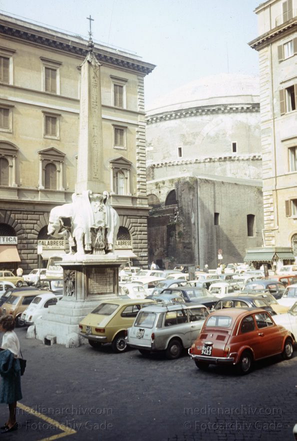 1965. Italien. Latium. Rom
1965. Italien. Latium. Rom. -  Italy. Lazio. Rome  - Italia. Lazio. Roma
Schlüsselwörter: 1965;Italia;Italien;Italy;Latium;Lazio;Rom;Roma