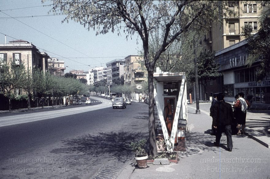 1960er. Italien. Latium. Rom
1960er. Italien. Latium. Rom. -  Italy. Lazio. Rome  - Italia. Lazio. Roma
Schlüsselwörter: 1960er;Italia;Italien;Italy;Latium;Lazio;Rom;Roma