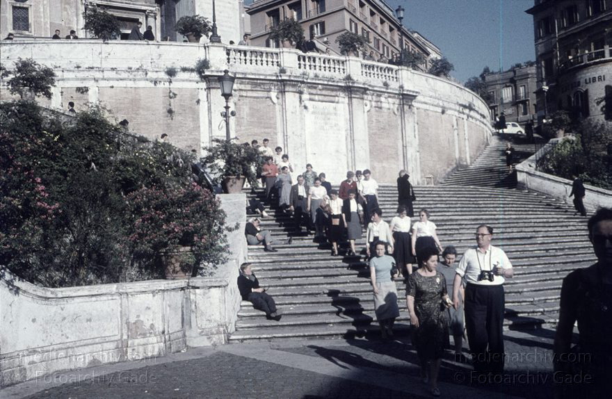 1960er. Italien. Latium. Rom
1960er. Italien. Latium. Rom. -  Italy. Lazio. Rome  - Italia. Lazio. Roma
Schlüsselwörter: 1960er;Italia;Italien;Italy;Latium;Lazio;Rom;Roma