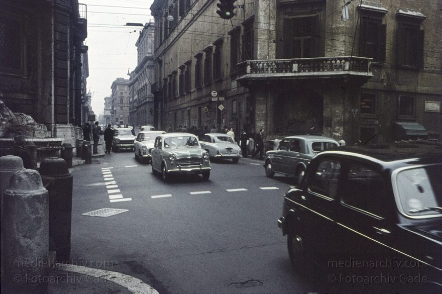 1960er. Italien. Latium. Rom
1960er. Italien. Latium. Rom. -  Italy. Lazio. Rome  - Italia. Lazio. Roma
Schlüsselwörter: 1960er;Italia;Italien;Italy;Latium;Lazio;Rom;Roma