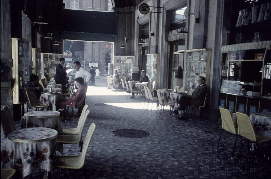 1960er. Italien. Latium. Rom
1960er. Italien. Latium. Rom. -  Italy. Lazio. Rome  - Italia. Lazio. Roma
Schlüsselwörter: 1960er;Italia;Italien;Italy;Latium;Lazio;Rom;Roma