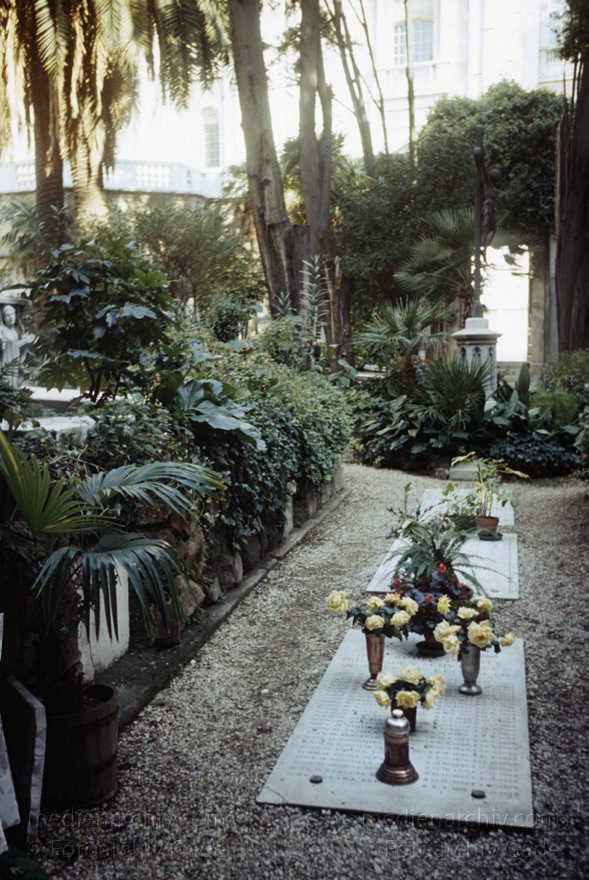 1965. Italien. Latium. Rom. St. Petri
1965. Italien. Latium. Rom. -  Italy. Lazio. Rome  - Italia. Lazio. Roma. St. Petri
Schlüsselwörter: 1965;Italia;Italien;Italy;Latium;Lazio;Rom;Roma;St. Petri