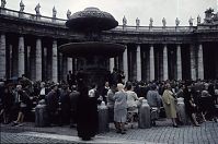 Italy-Rom-196x-226.jpg