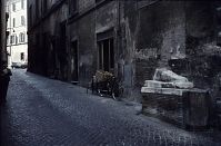 Italy-Rom-196x-230.jpg