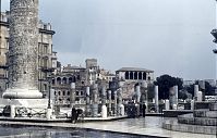 Italy-Rom-196x-235.jpg
