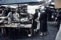 Italy-Rom-196x-241.jpg