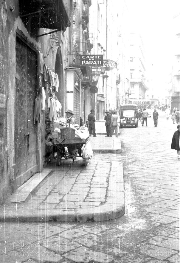 1955. Italien. Neapel. -  Italy. Naples -  Italia. Napoli
1955. Italien. Provinz Neapel. Region Kampanien. Neapel. -  Italy. Naples -  Italia. Campania. Napoli
Schlüsselwörter: 1955;Campania;Italia;Italien;Italy;Kampanien;Naples;Napoli;Neapel