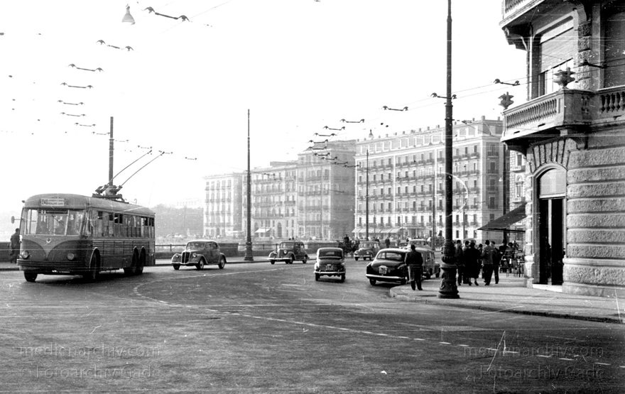 1955. Italien. Neapel. -  Italy. Naples -  Italia. Napoli
1955. Italien. Provinz Neapel. Region Kampanien. Neapel. -  Italy. Naples -  Italia. Campania. Napoli
Schlüsselwörter: 1955;Campania;Italia;Italien;Italy;Kampanien;Naples;Napoli;Neapel