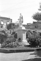 Dateiname=Italy-Neapel-1955-05-14.jpg
Dateigröße=212KB
Abmessungen: 585x880
hinzugefügt am: 05. Januar 2016 Italy-Neapel-1955-05-14.jpg