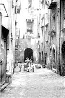 Dateiname=Italy-Neapel-1955-07-05.jpg
Dateigröße=222KB
Abmessungen: 588x880
hinzugefügt am: 05. Januar 2016 Italy-Neapel-1955-07-05.jpg