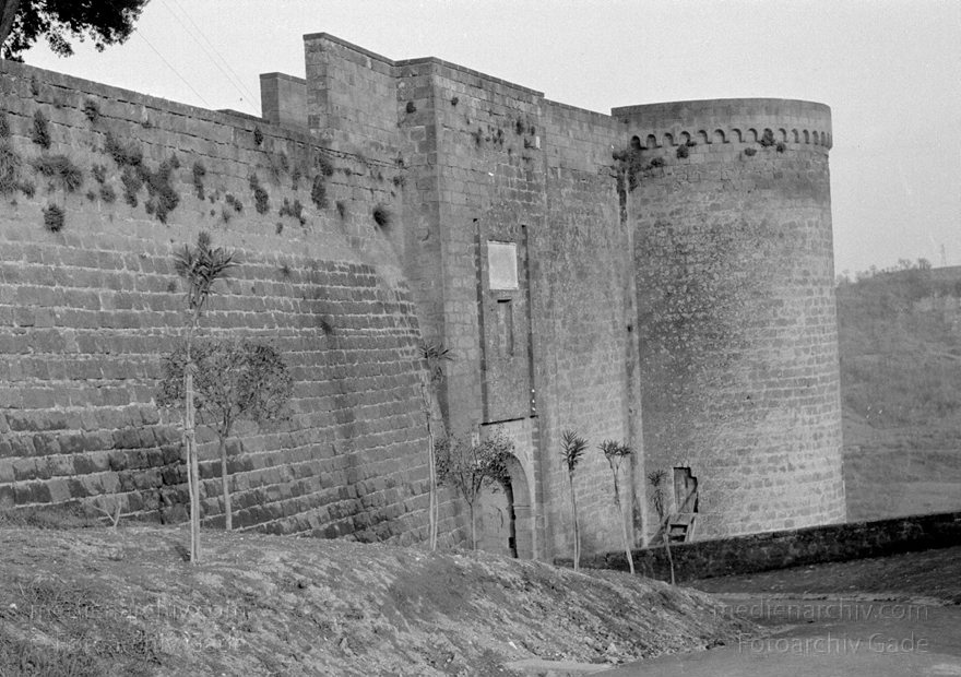 1950er. Italien. Provinz Terni. Region Umbrien. Orvieto
1950er. Italien. Provinz Terni. Region Umbrien. Orvieto. -  Italy. Perugia
Schlüsselwörter: 1950er;Italia;Italien;Italy;Orvieto;Umbrien