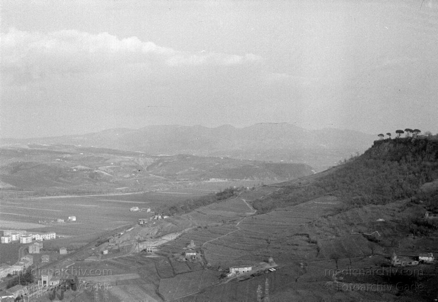 1950er. Italien. Provinz Terni. Region Umbrien. Orvieto
1950er. Italien. Provinz Terni. Region Umbrien. Orvieto. -  Italy. Perugia
Schlüsselwörter: 1950er;Italia;Italien;Italy;Orvieto;Umbrien