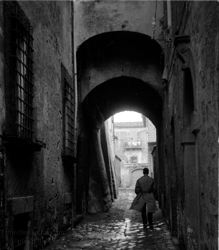 1950er. Italien. Provinz Terni. Region Umbrien. Orvieto
1950er. Italien. Provinz Terni. Region Umbrien. Orvieto. -  Italy. Perugia
Schlüsselwörter: 1950er;Italia;Italien;Italy;Orvieto;Umbrien