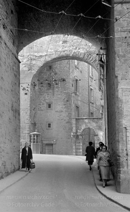 1950er. Italien. Provinz Perugia. Region Umbrien. Perugia
1950er. Italien. Provinz Perugia. Region Umbrien. Perugia. -  Italy. Perugia
Schlüsselwörter: 1950er;Italia;Italien;Italy;Perugia;Umbrien