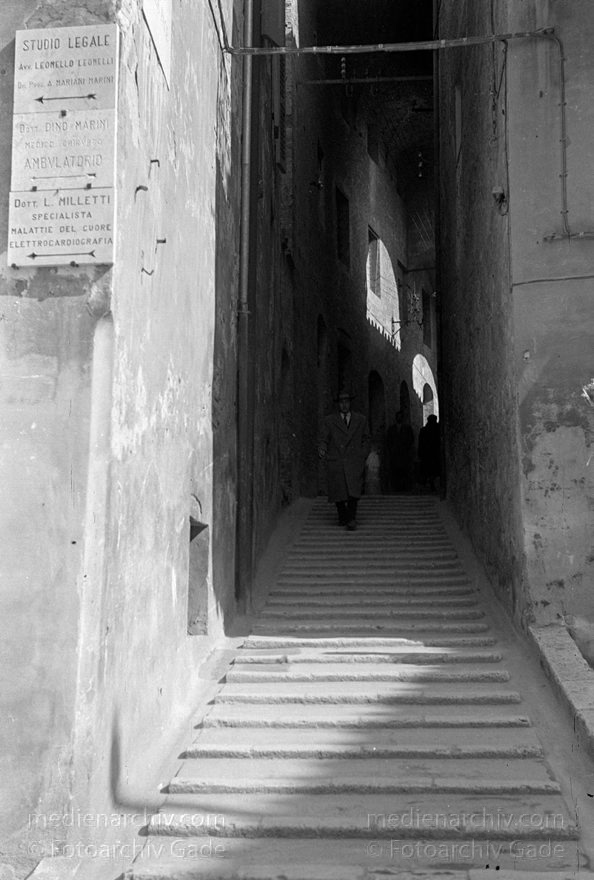 1950er. Italien. Provinz Perugia. Region Umbrien. Perugia
1950er. Italien. Provinz Perugia. Region Umbrien. Perugia. -  Italy. Perugia
Schlüsselwörter: 1950er;Italia;Italien;Italy;Perugia;Umbrien