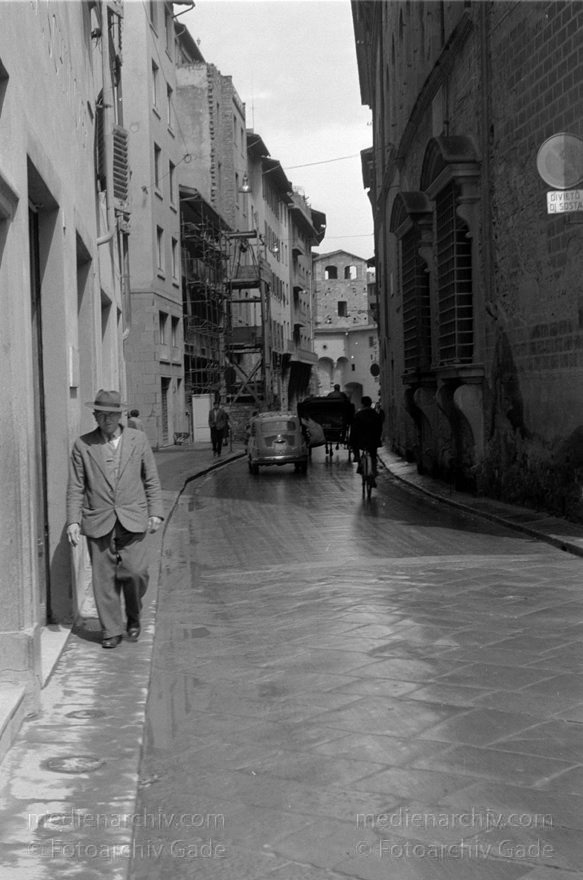 1950er. Italien. Provinz Perugia. Region Umbrien. Perugia
1950er. Italien. Provinz Perugia. Region Umbrien. Perugia. -  Italy. Perugia
Schlüsselwörter: 1950er;Italia;Italien;Italy;Perugia;Umbrien